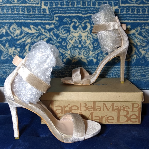 NIB Taupe High Heels Velvet W/ Ankle Straps - Picture 2 of 8